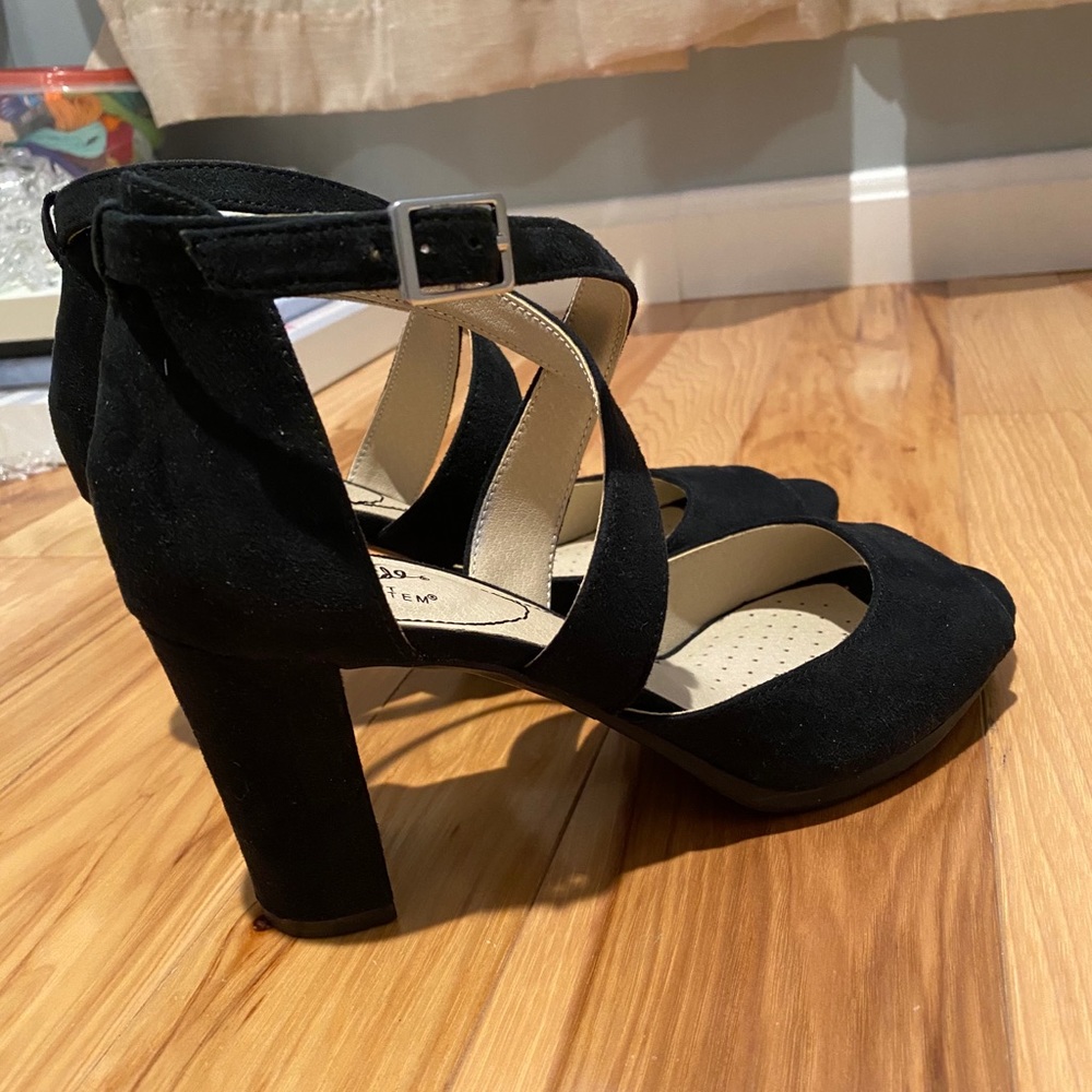 Life Stride Heels